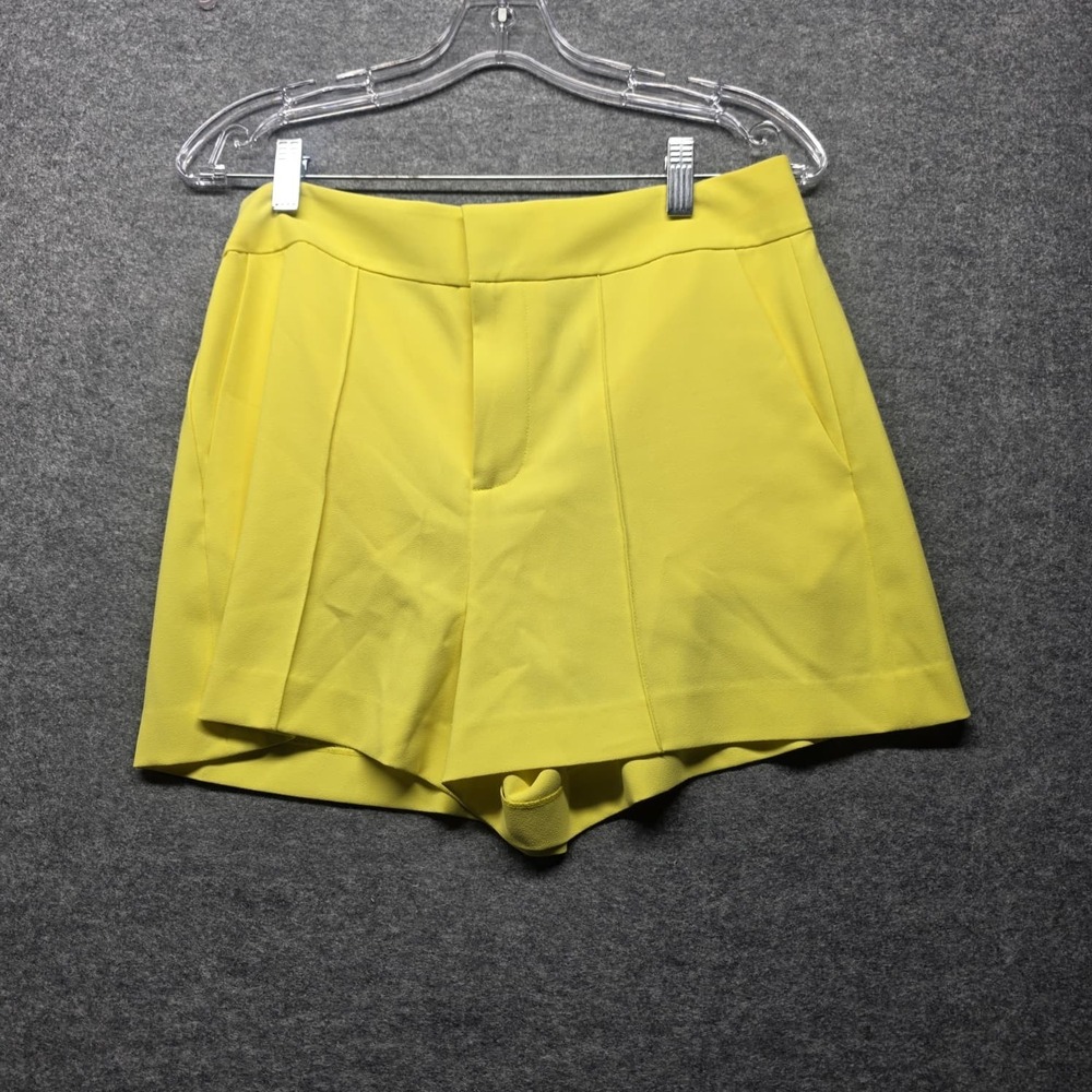 Alice + Olivia Yellow High Rise Tailored Pleated Shorts 100% Polyester Style CC1